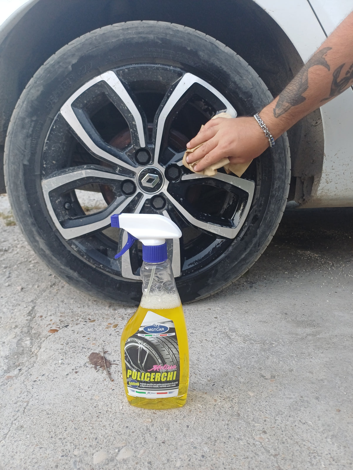 MGTCAR - LINEA MELISSA Pulicerchi Spray – Detergente per Cerchi Auto – 500 ml